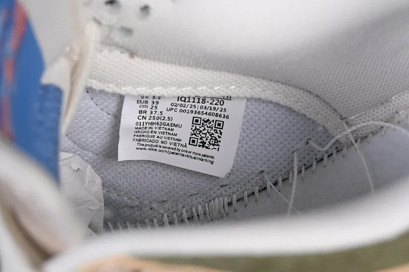 All categories Nk SB Dunk series Nk SB Dunk Low low-top sneakers Nike SB Dunk Low Year of the Horse limited low-top casual sneakers IQ1118-220